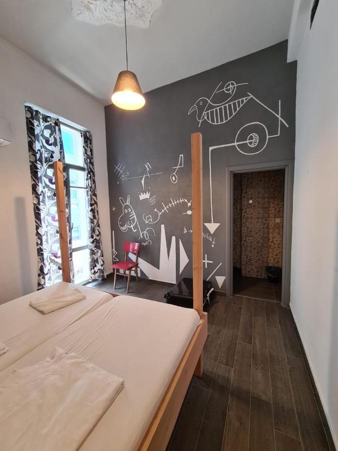 Jetpak Alternative Eco Hostel Салоніки Екстер'єр фото